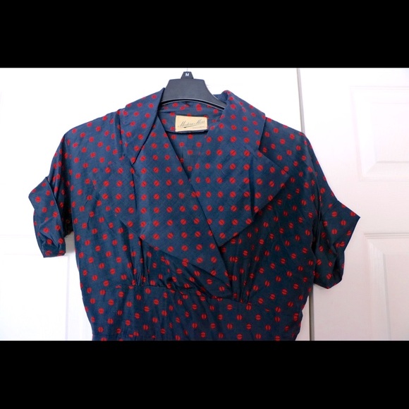 Vintage 1940s Silk Dress - Picture 4 of 5